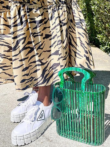 SNEAKER FREAKER